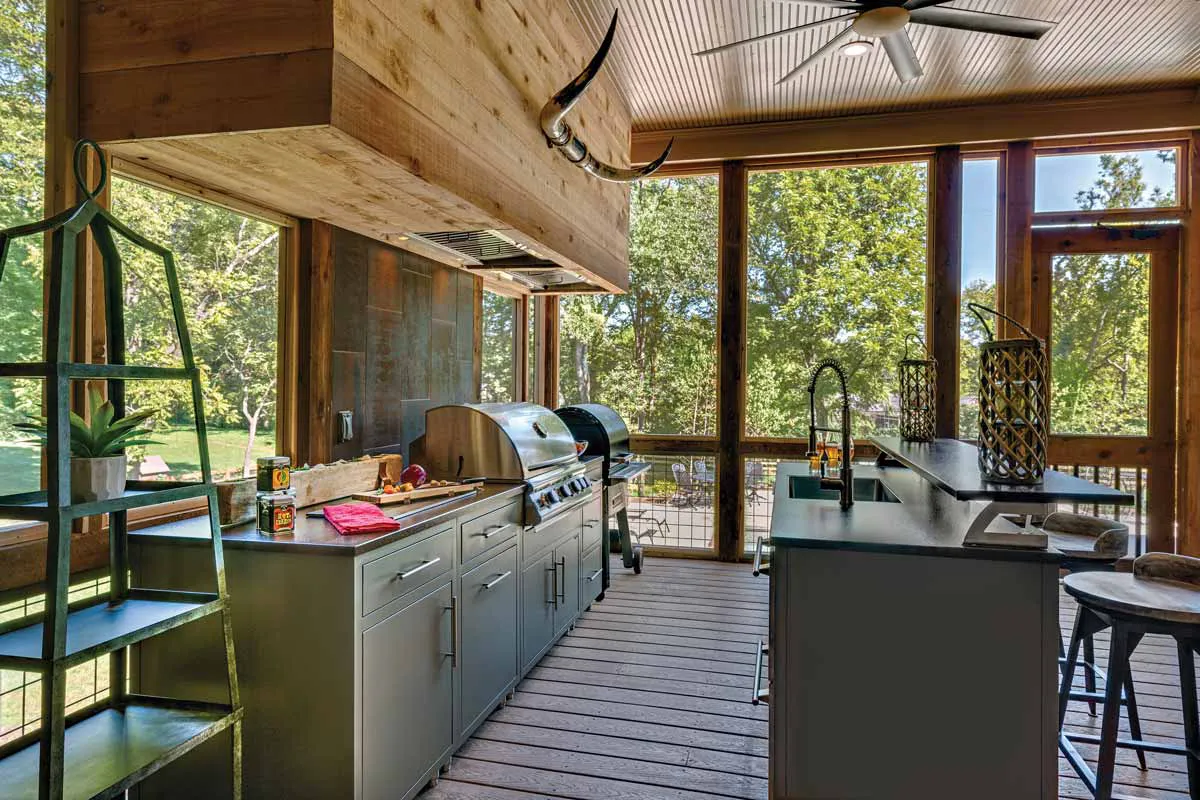 Challenger Cd Kitchen Interior 1 Photo